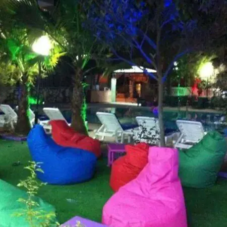 New St. Nicholas Garden Frühstückspension Ölüdeniz